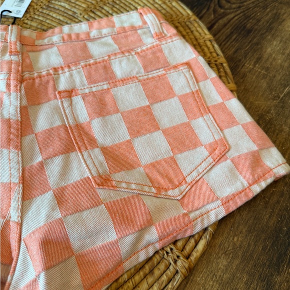 New Nasty Gal Twill Checkerboard Women Shorts - Picture 9 of 11